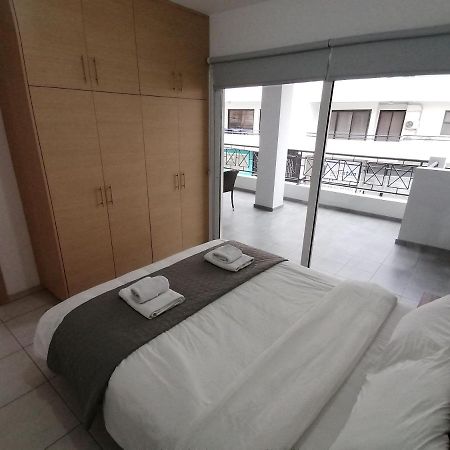 Must Stay - City Center Larnaca Zewnętrze zdjęcie