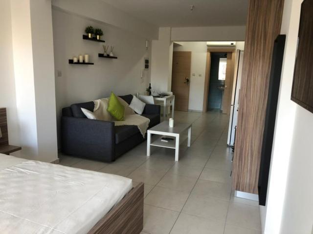 Must Stay - City Center Larnaca Zewnętrze zdjęcie